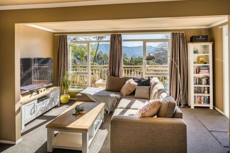 Photo of property in 54 Jocelyn Crescent, Pinehaven, Upper Hutt, 5019