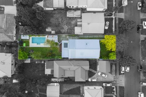 Photo of property in 6 Thistle Street, Napier South, Napier, 4110