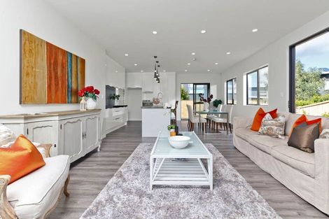 Photo of property in 3 Crompton Place, Orewa, 0931