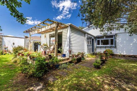 Photo of property in 17 Marshall Avenue, Whanganui East, Whanganui, 4500