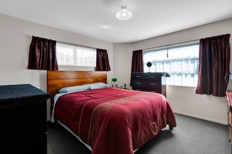 Photo of property in 14d Maple Crescent, Whalers Gate, New Plymouth, 4310