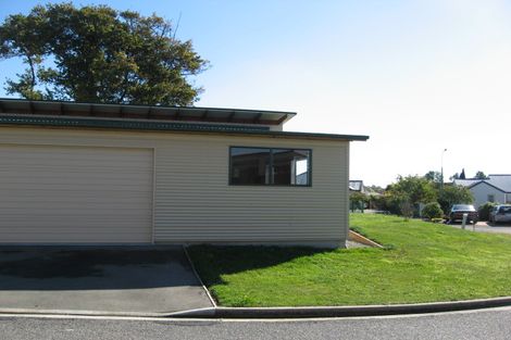 Photo of property in 18 Chateau Close, Gleniti, Timaru, 7910