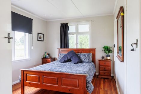 Photo of property in 42 Newman Road, Eketahuna, 4900