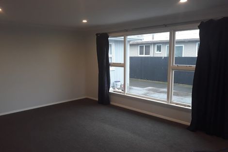 Photo of property in 5 Cottonwood Street, Parklands, Christchurch, 8083