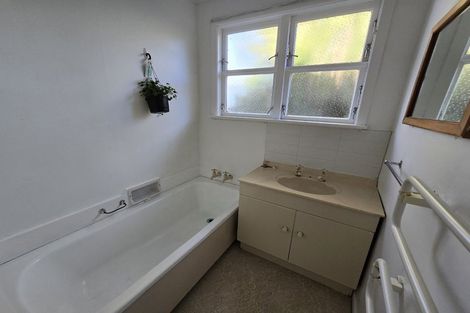 Photo of property in 90 Rakau Road, Hataitai, Wellington, 6021