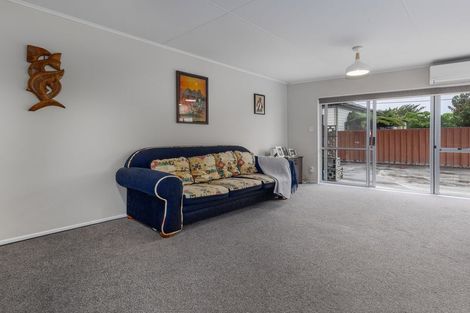 Photo of property in 4/4 Princes Street, Levin, 5510