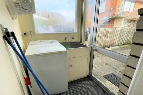 Photo of property in 159h Clyde Street, Balclutha, 9230