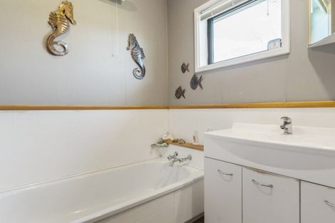 Photo of property in 360 Paierau Road, Opaki, Masterton, 5881