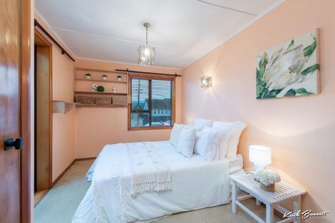 Photo of property in 7 Newcombe Street, Naenae, Lower Hutt, 5011