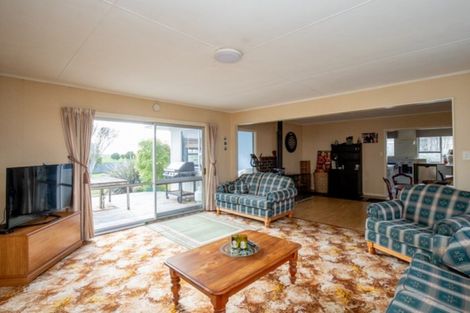 Photo of property in 679 State Highway 25, Waitakaruru, Thames, 3576