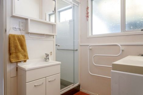 Photo of property in 1/129 Taupo View Road, Taupo, 3330