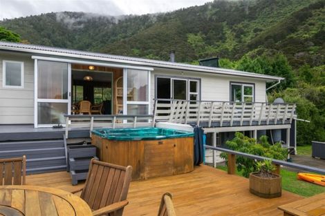 Photo of property in 1768 Kaiuma Bay Road, Kaiuma Bay, Havelock, 7178