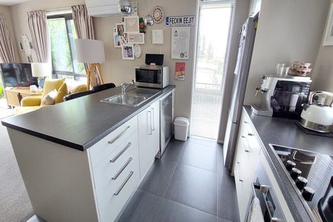 Photo of property in 59 Litten Road, Cockle Bay, Auckland, 2014