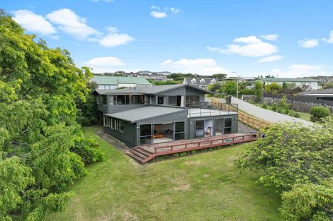 Photo of property in 2 Birch Street, Hilltop, Taupo, 3330