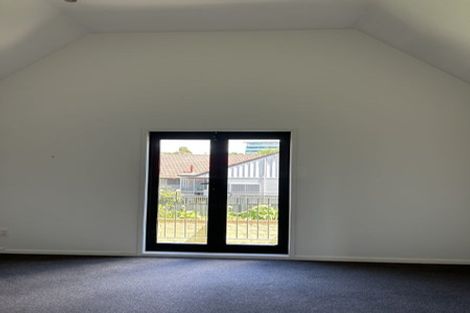 Photo of property in 4/52 Taharoto Road, Takapuna, Auckland, 0622