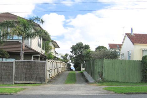 Photo of property in 3/135 Bucklands Beach Road, Bucklands Beach, Auckland, 2012