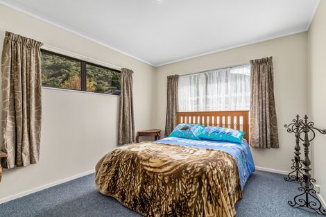 Photo of property in 3a Hawk Place, Selwyn Heights, Rotorua, 3015