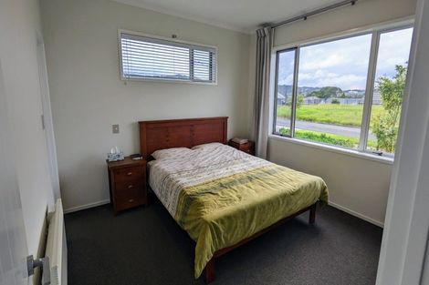 Photo of property in 12 Aro Mato Place, Huapai, Kumeu, 0810