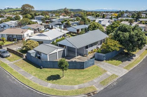 Photo of property in 1 Belray Place, Papamoa Beach, Papamoa, 3118