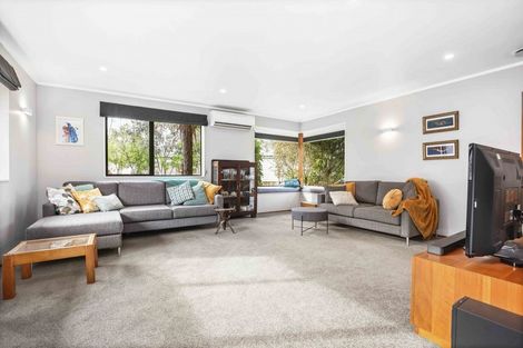 Photo of property in 16 Houhere Place, Pukete, Hamilton, 3200