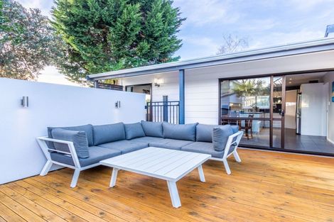 Photo of property in 10 Rodney Grove, Paraparaumu, 5032