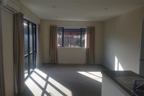 Photo of property in 512 Mairehau Road, Parklands, Christchurch, 8083