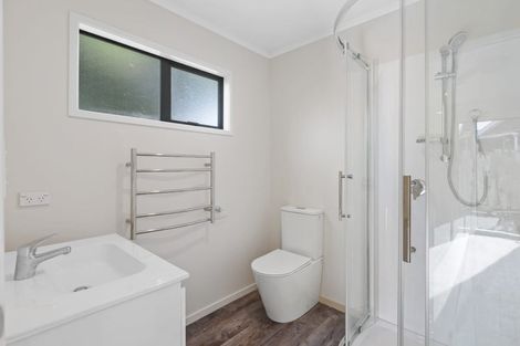 Photo of property in 18 Chichester Drive, Rosehill, Papakura, 2113