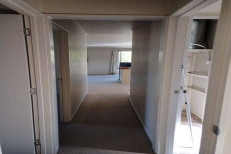 Photo of property in 42c Candia Road, Swanson, Auckland, 0614