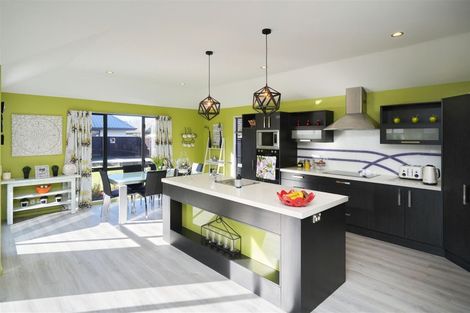 Photo of property in 2 The Stables, Woodend, 7610