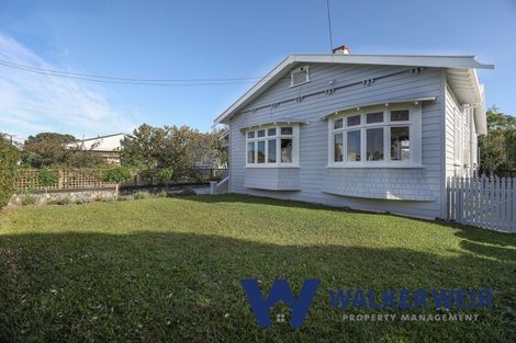 Photo of property in 6 Powell Street, Avondale, Auckland, 1026