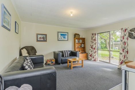 Photo of property in 42 Cosgrave Road, Papakura, 2110