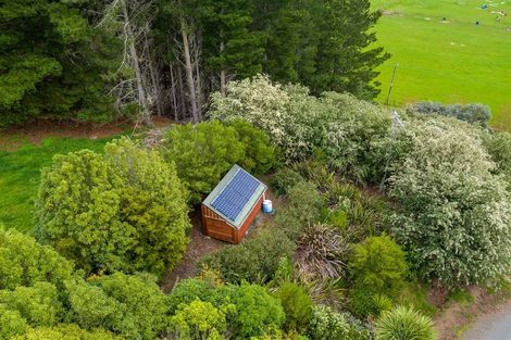 Photo of property in 207 Lees Pakaraka Road, Te Ore Ore, Masterton, 5886