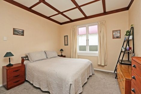 Photo of property in 116 Maddison Street, Akina, Hastings, 4122