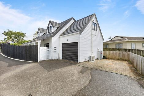Photo of property in 1/98 Astley Avenue, New Lynn, Auckland, 0600