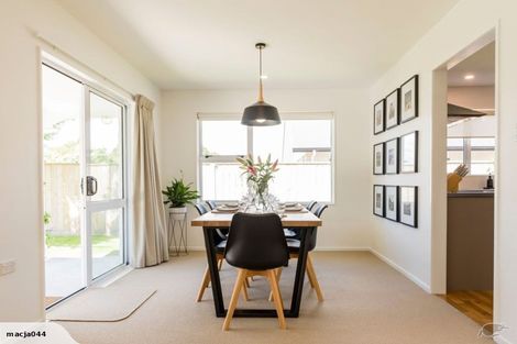 Photo of property in 3 Mahupuku Street, Greytown, 5712