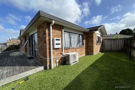 Photo of property in 10 Liddesdale Place, Papakura, 2110