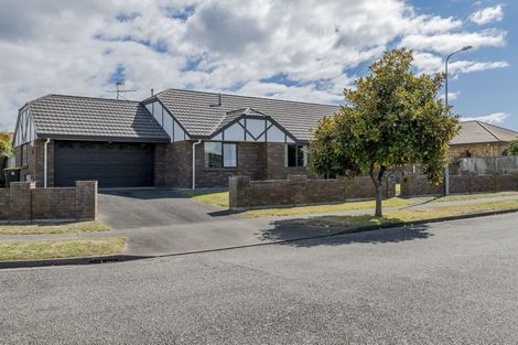 Photo of property in 52 Campion Road, Waikanae Beach, Waikanae, 5036