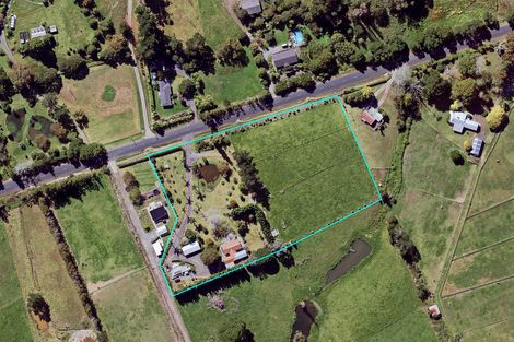 Photo of property in 211 Foster Road, Waimauku, Kumeu, 0891