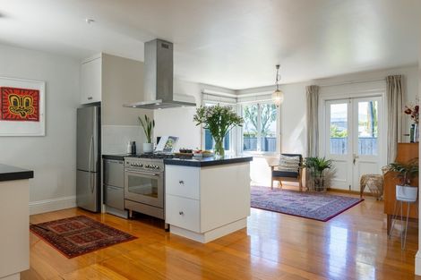 Photo of property in 16 Nosworthy Street, Blenheim, 7201