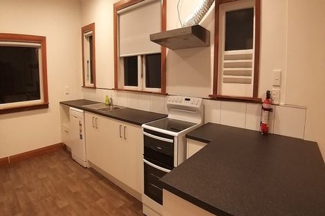 Photo of property in 21 Laura Avenue, Brooklyn, Wellington, 6021