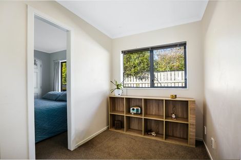 Photo of property in 10 Ribbonwood Terrace, Ranui, Porirua, 5024