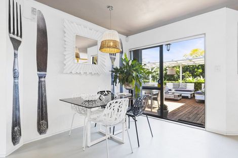 Photo of property in 42 Katerini Grove, Papamoa Beach, Papamoa, 3118