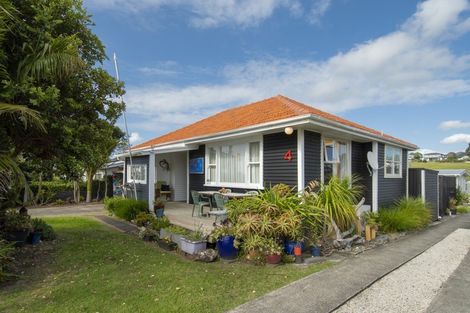 Photo of property in 4 Citrus Avenue, Waihi Beach, 3611