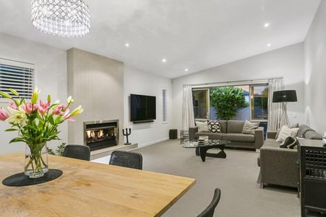 Photo of property in 9 Huntington Park Drive, Greenhithe, Auckland, 0632