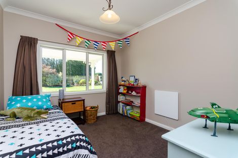 Photo of property in 75 Frederick Street, Carterton, 5713