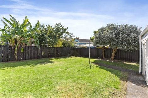 Photo of property in 39 Court Town Close, Mangere, Auckland, 2022