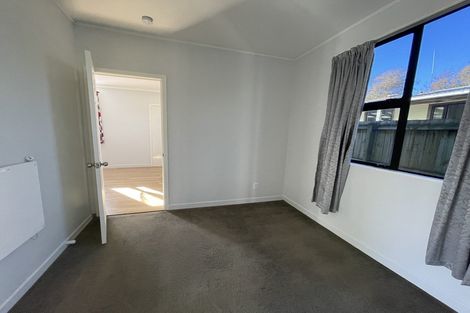 Photo of property in 1/12 Tonar Street, Northcote, Auckland, 0627