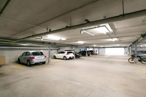 Photo of property in Luxford Villas, 109/72 Herald Street, Berhampore, Wellington, 6023