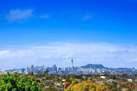 Photo of property in 55a Juniper Road, Sunnynook, Auckland, 0620