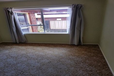 Photo of property in 15 Heaphy Street, Westown, New Plymouth, 4310